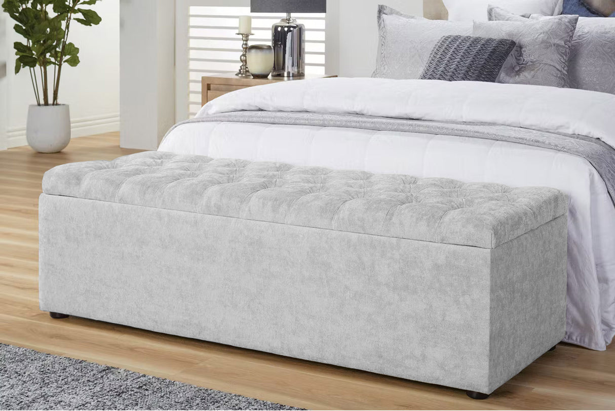 Haven Chesterfield Ottoman in Naples Velvet