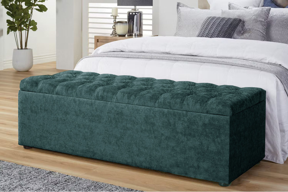 Haven Chesterfield Ottoman in Naples Velvet