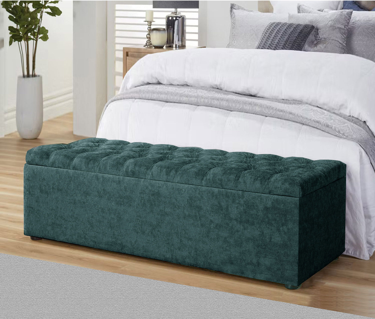 Haven Chesterfield Ottoman in Naples Velvet